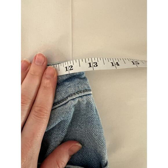 Hollister Women's 25 1R Butterfly Jeans Ultra High Rise Dad Light Wash L31 - Picture 6 of 14